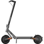 Xiaomi-Electric-scooter-4-ultra-black-3